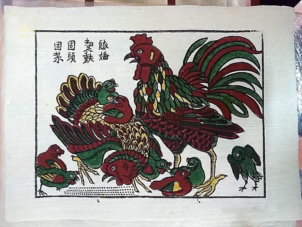 Đông Hồ print of a rooster, a hen and their chicks